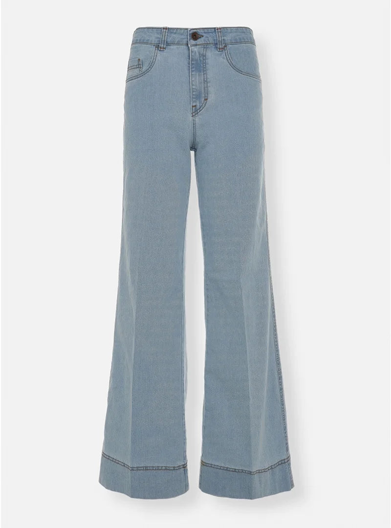 Wide Leg Washed Jeans
