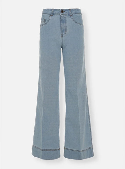 Wide Leg Washed Jeans