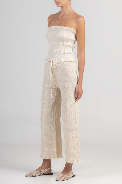 Strapless Top with Fleels