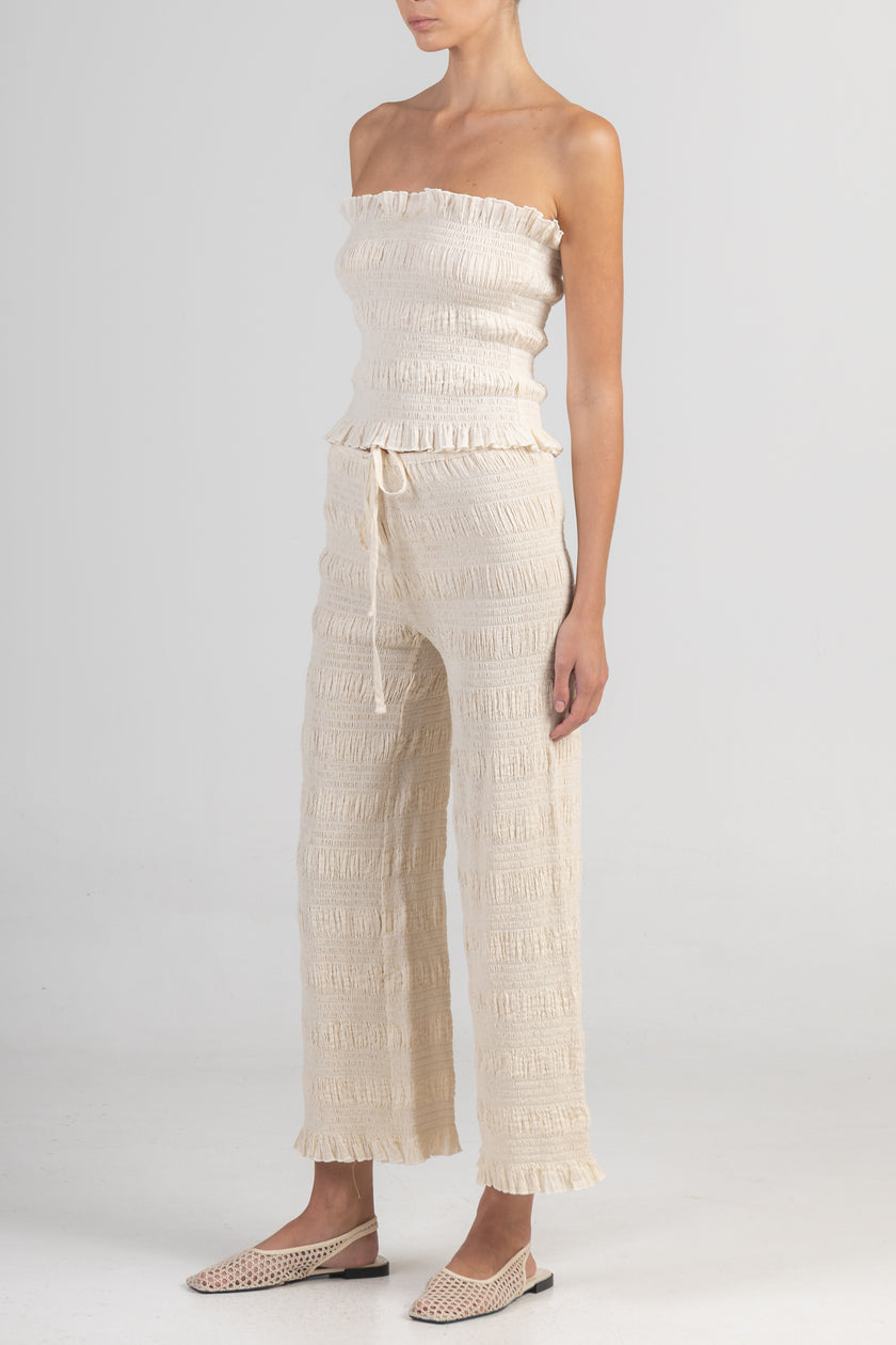 Strapless Top with Fleels