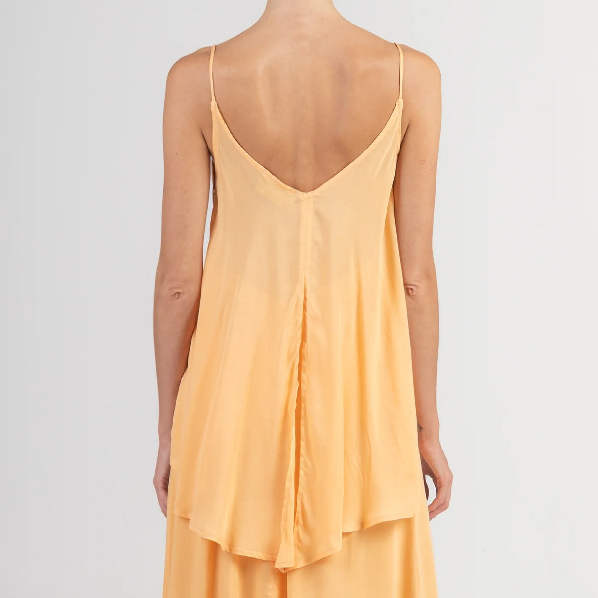 Sleeveless Top in viscose by August, additional product view