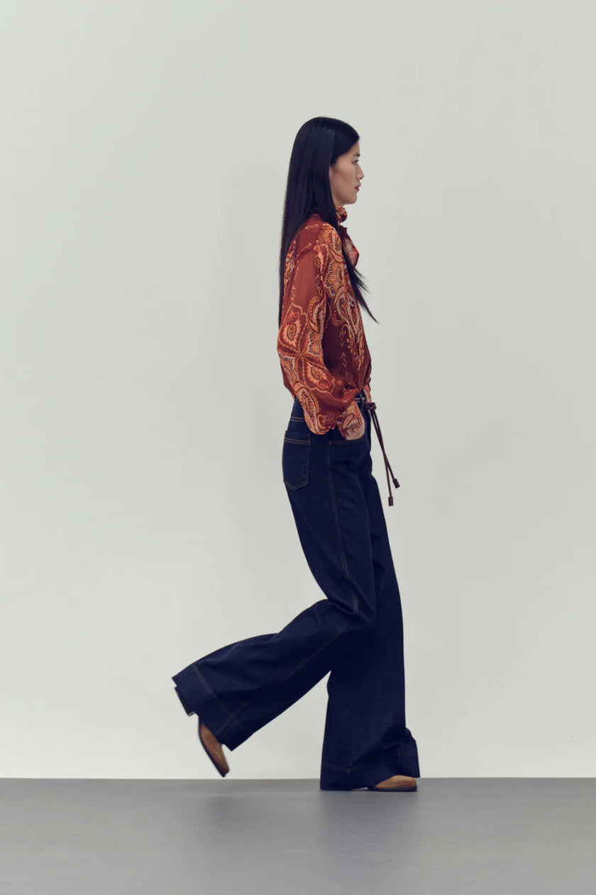 Wide Leg Blue Jeans