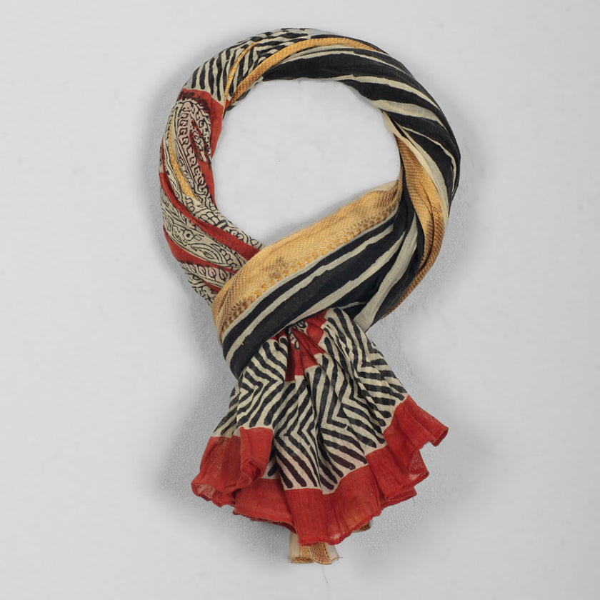 Light Gray Stipes Border Pareo