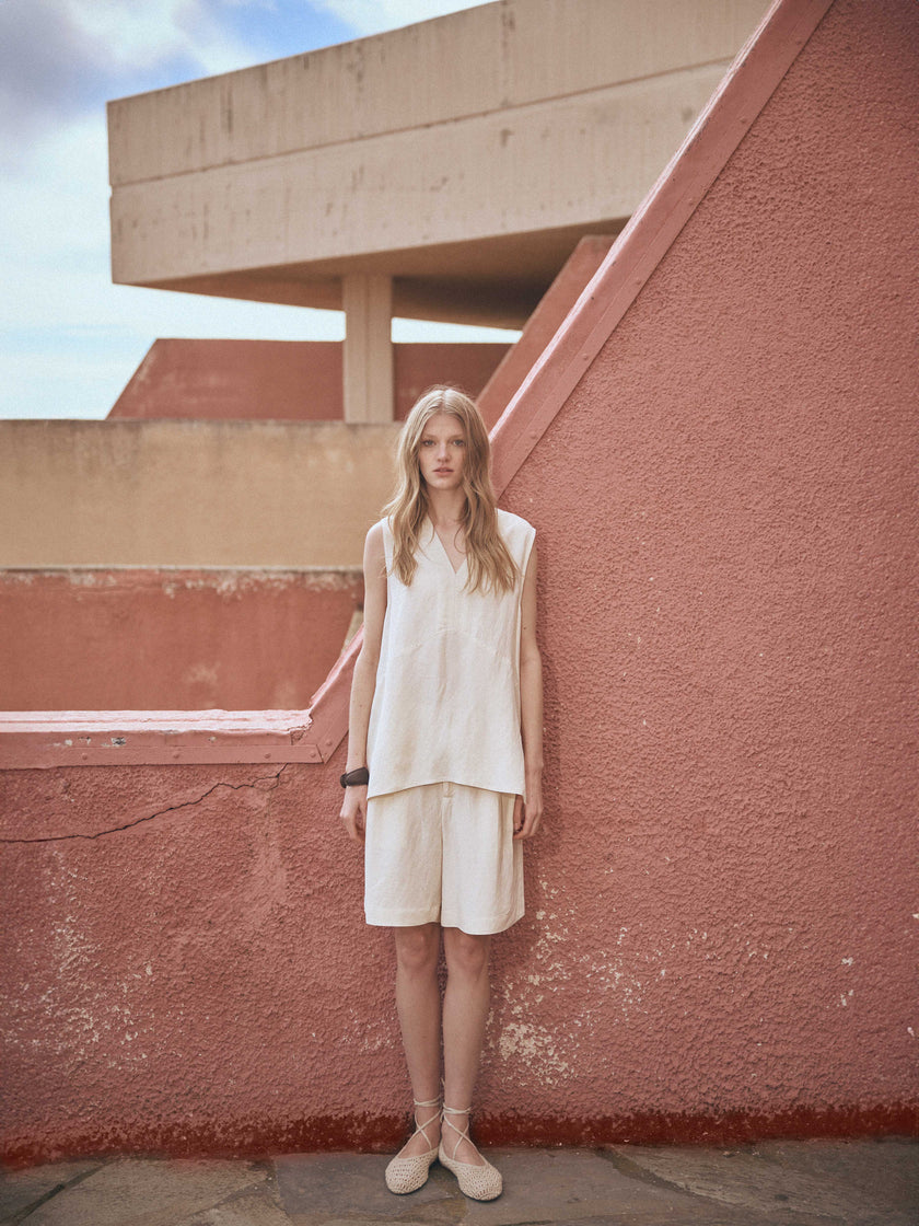 Sleeveless Linen Top