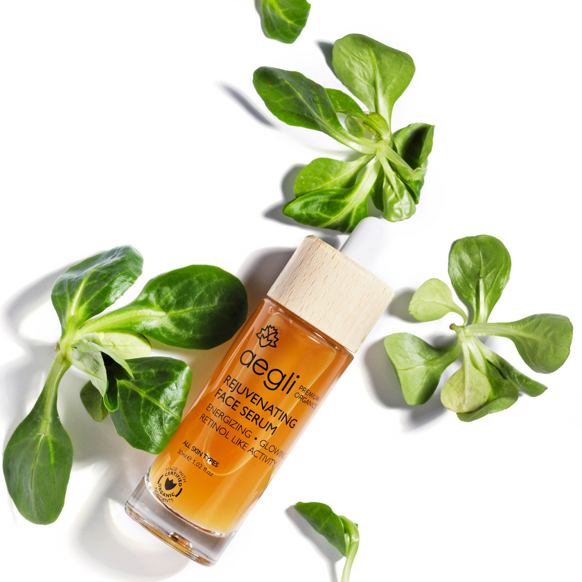 Rejuvenating Face Serum with Natural Retinol