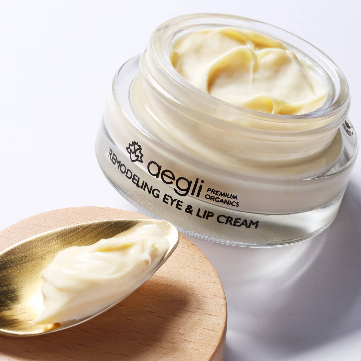Remodeling Eyes & Lip Cream